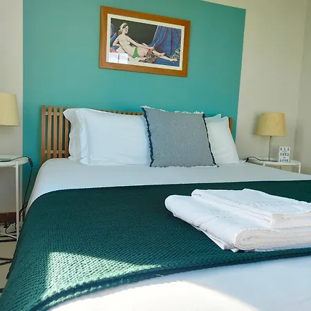 Flat 23 * بومبارال